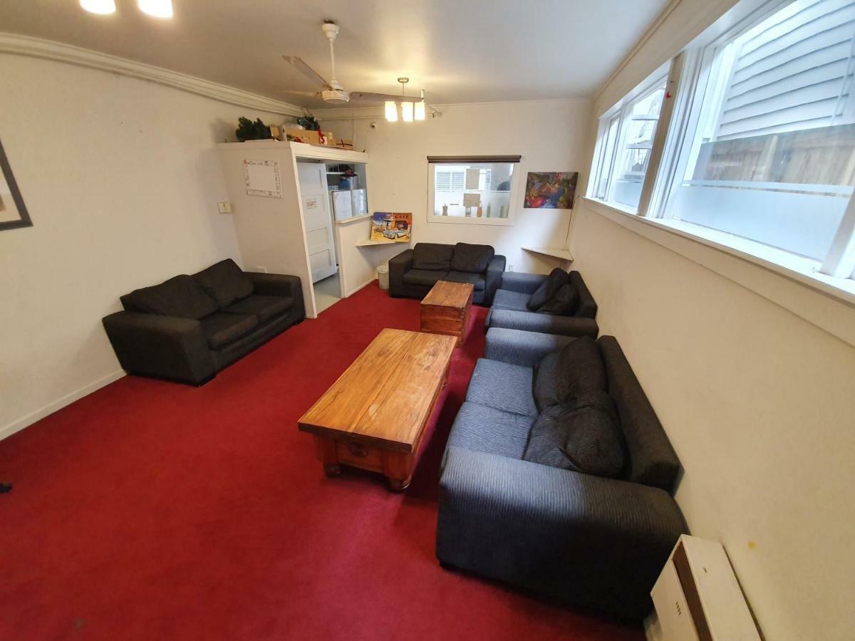Uenuku Lodge Auckland Exterior photo